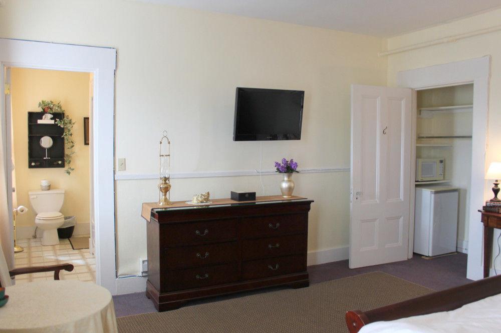 Kennedy Inn St. Andrews By The Sea Exteriör bild