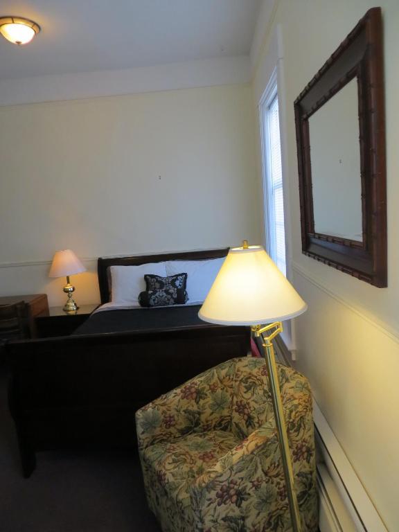 Kennedy Inn St. Andrews By The Sea Rum bild