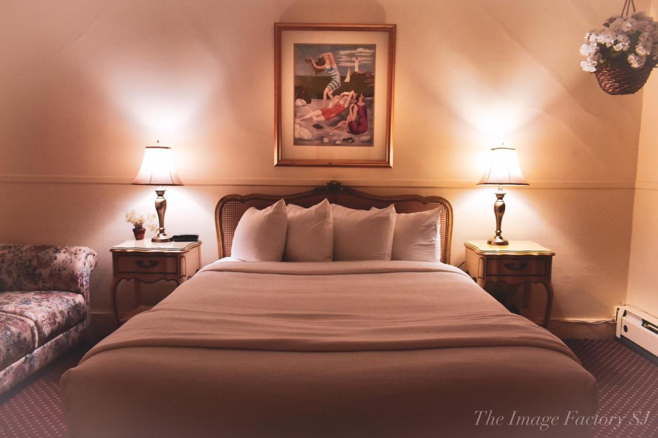 Kennedy Inn St. Andrews By The Sea Exteriör bild
