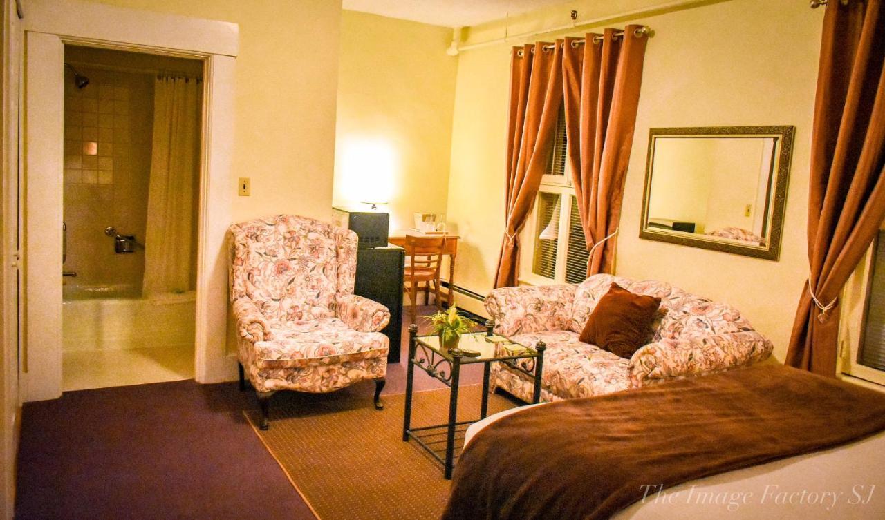 Kennedy Inn St. Andrews By The Sea Exteriör bild