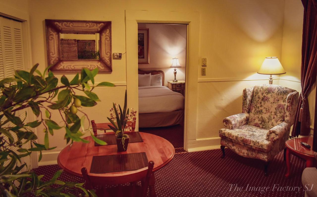 Kennedy Inn St. Andrews By The Sea Exteriör bild